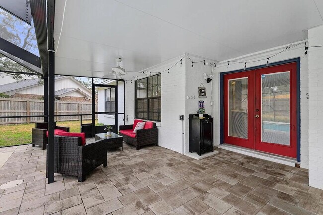 Building Photo - 937 Ridgewood Way