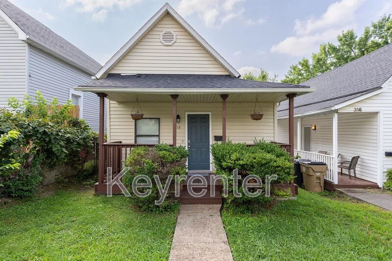 Foto principal - 318 E Emerald Ave