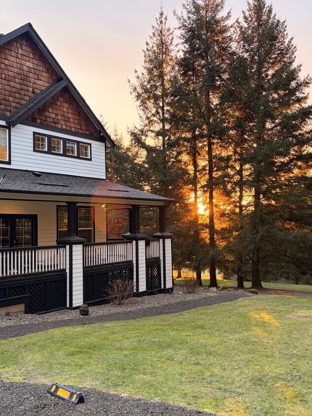 Foto del edificio - 6030 Fern Hill Rd