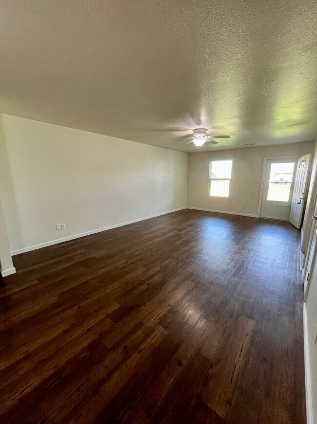 Foto del edificio - All Inclusive Duplex | 3 Bed |  2 Bath