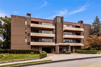 Building Photo - 5841 Morrowfield Ave