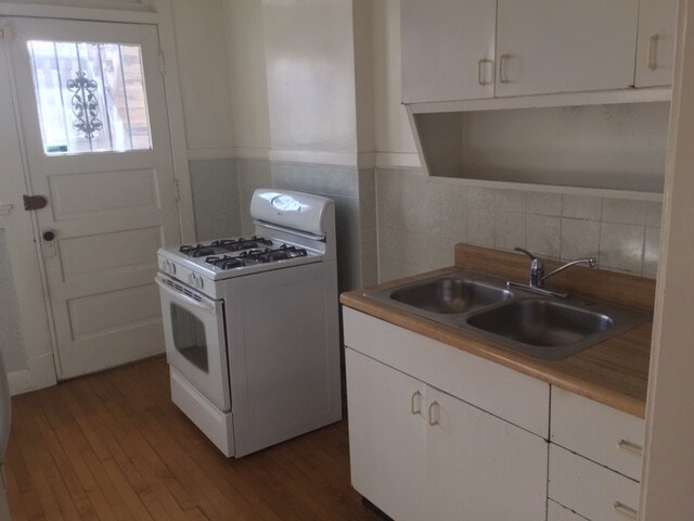 Foto del edificio - 1737 W Catalpa Ave