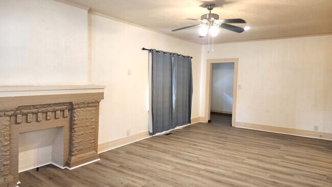 Foto del edificio - 2237 NW 12th St