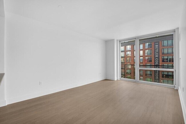 Foto del edificio - 1 bedroom in Brooklyn NY 11217