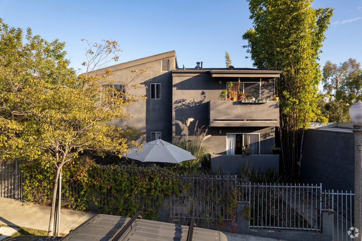 Foto principal - 2714 Auburn St