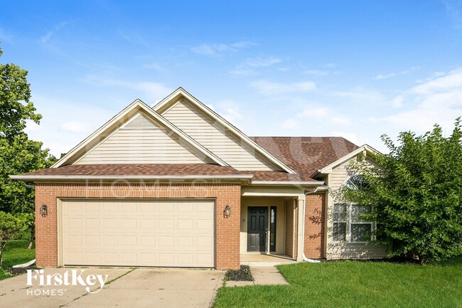 Building Photo - 6560 Hollingsworth Dr