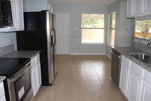Building Photo - 3013 Baron Dr