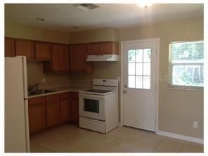 Building Photo - 2 br, 1 bath House - 112 Willow St