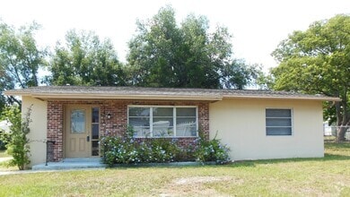 Building Photo - 2472 Evergreen Ave