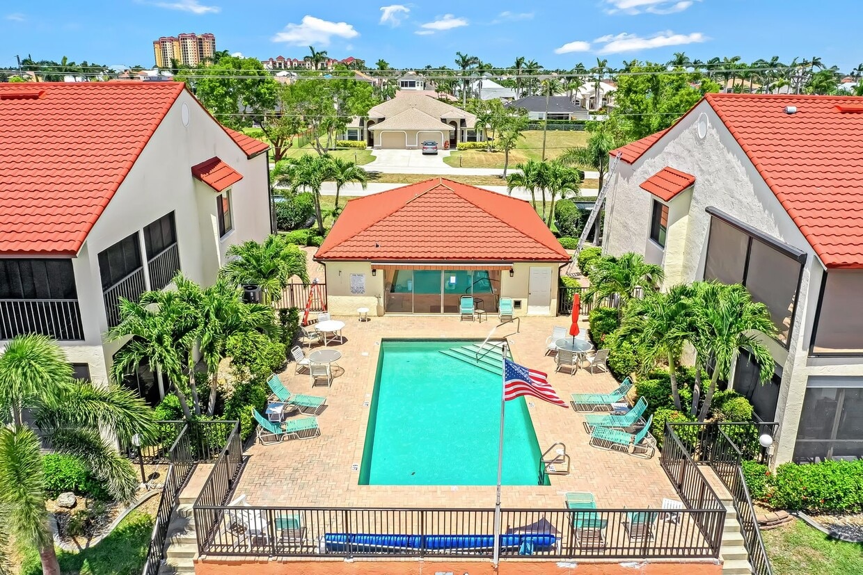 Unfurnished Waterfront 2 bedroom 2 bath C... - Unfurnished  Waterfront 2 bedroom 2 bath C...