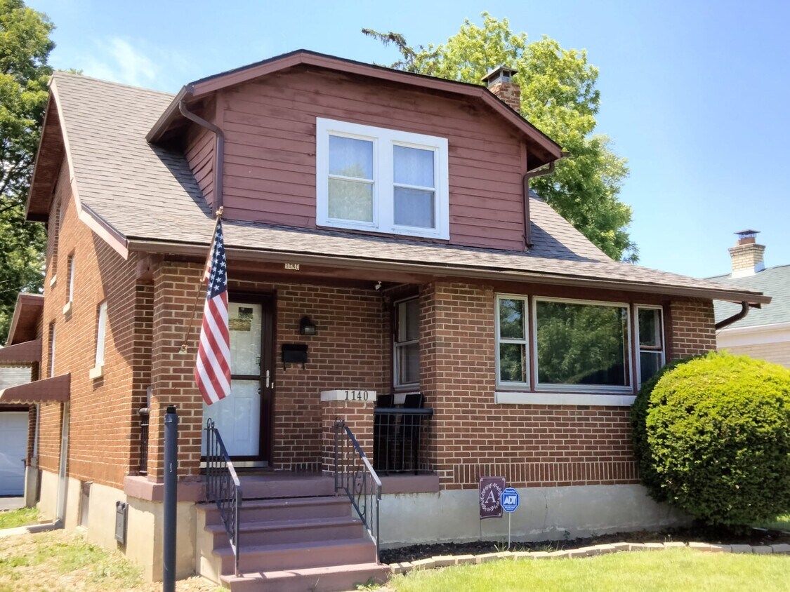 1140 Croyden Dr, Dayton, OH 45420 House Rental in Dayton, OH