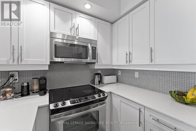 Photo du bâtiment - 85-1585 E Liberty St