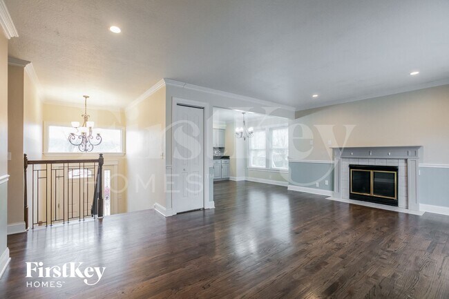 Foto del edificio - 810 York Dr