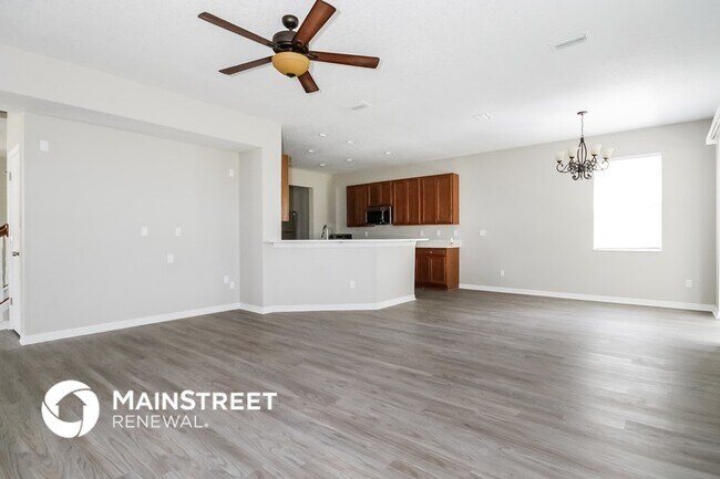 Building Photo - 7412 Bridgeview Dr