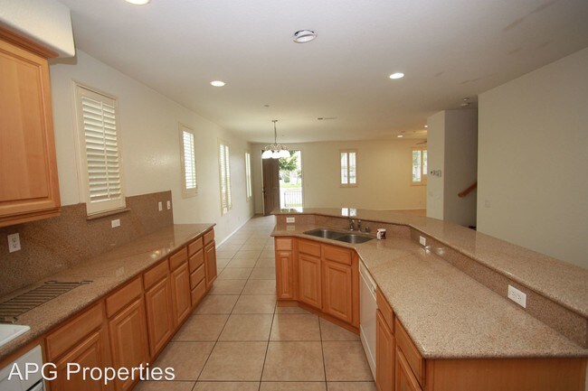 Foto del edificio - 3 br, 2.5 bath House - 2796 W Madison Circle