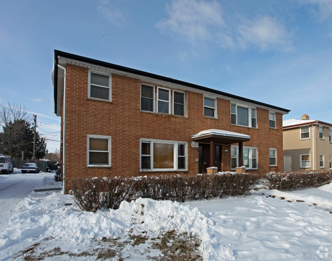 Primary Photo - 4902 36th Ave