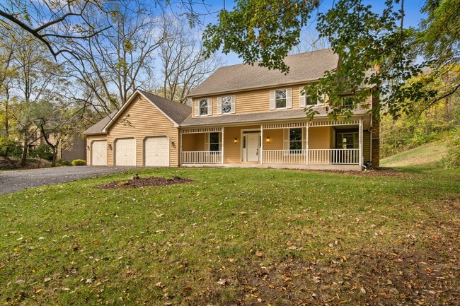 Building Photo - 41W230 Sylvan Dr