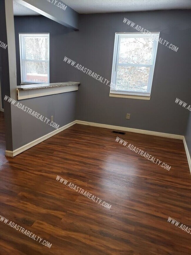 Building Photo - 9164 W 78th Terrace