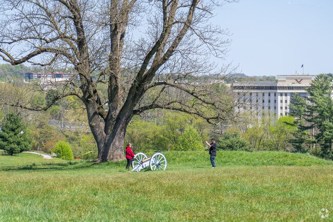 Grab a photo with the historic elements found around Valley Forge National Park.