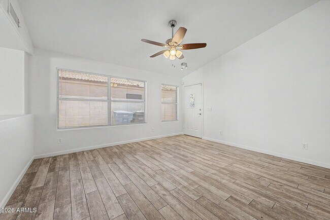 Building Photo - 4348 E Campo Bello Dr