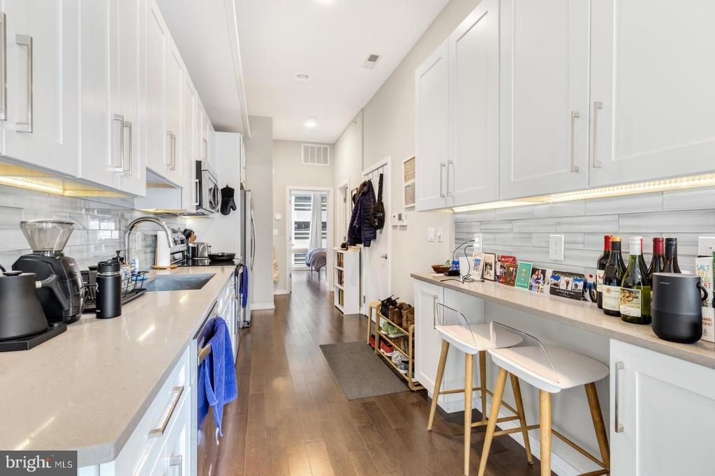 1815 Ranstead St Unit 4, Philadelphia, PA 19103 Room for Rent in