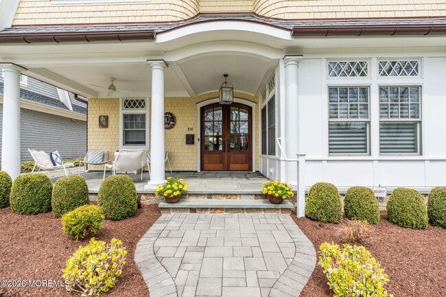 Foto del edificio - 218 Worthington Ave