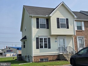 Building Photo - 50 Cardington Ct