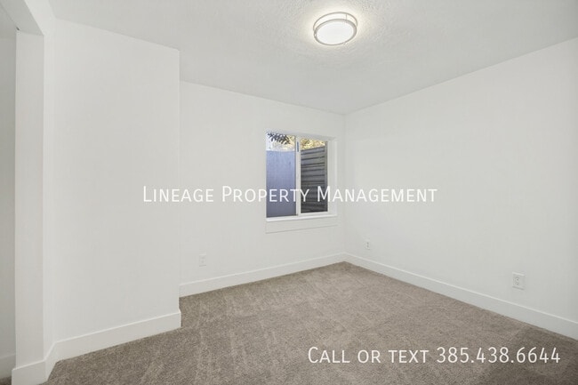 Foto del edificio - 13863 Kessler Peak Dr