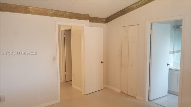 Foto del edificio - 8755 SW 152nd Ave