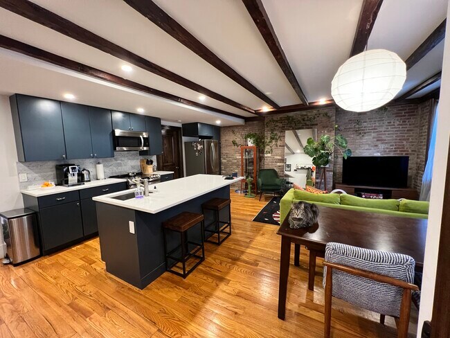 Foto del edificio - 238 Saint James Pl