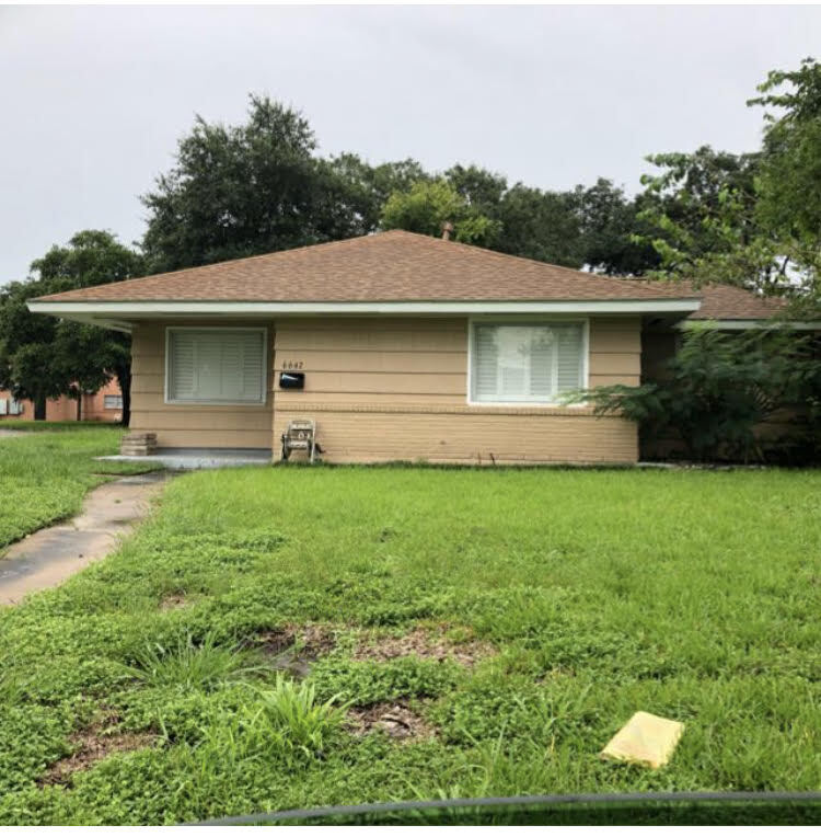 Primary Photo - 6642 Heron Dr