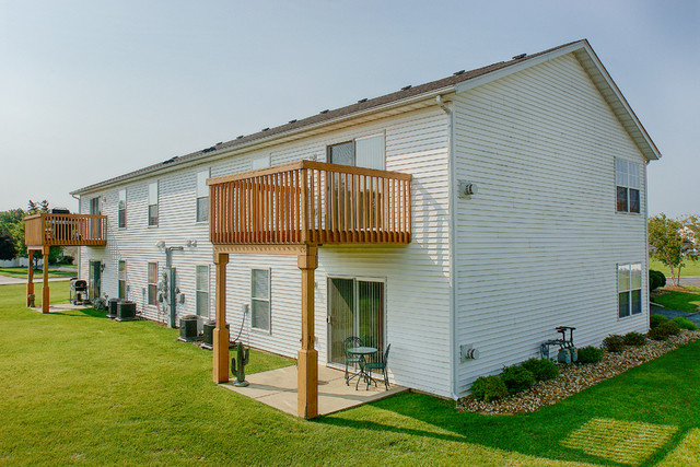 Building Photo - 9000 Primrose Pl