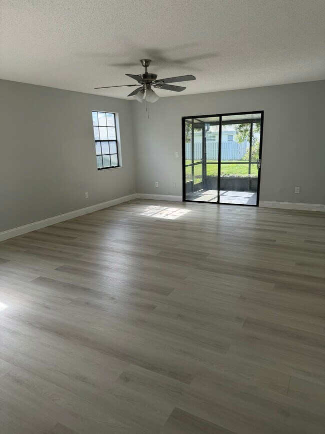 Foto del edificio - 2820 Black Pine Ct