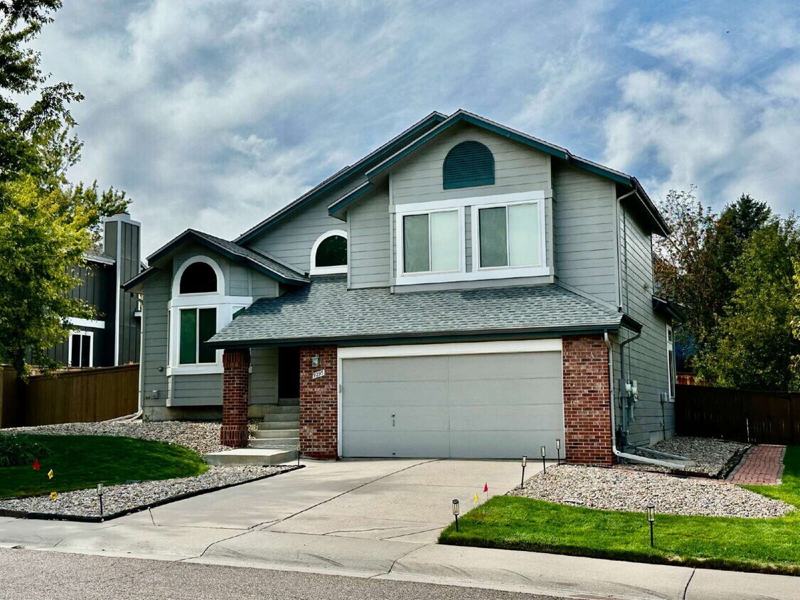 Primary Photo - "Charming 3-Bed Highlands Ranch Home with ...