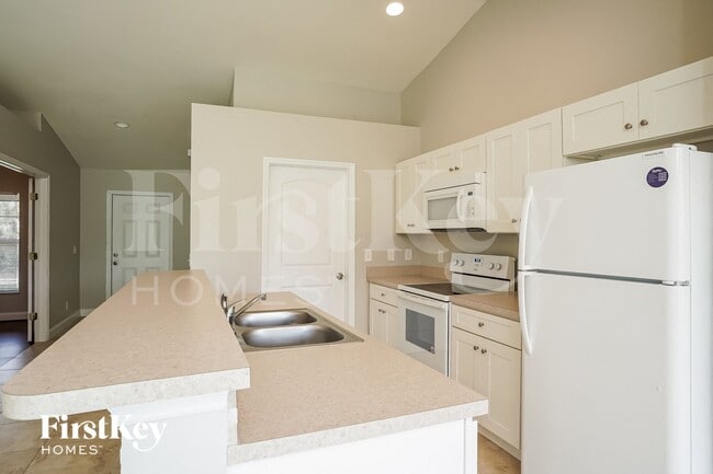 Foto del edificio - 3215 41st St SW