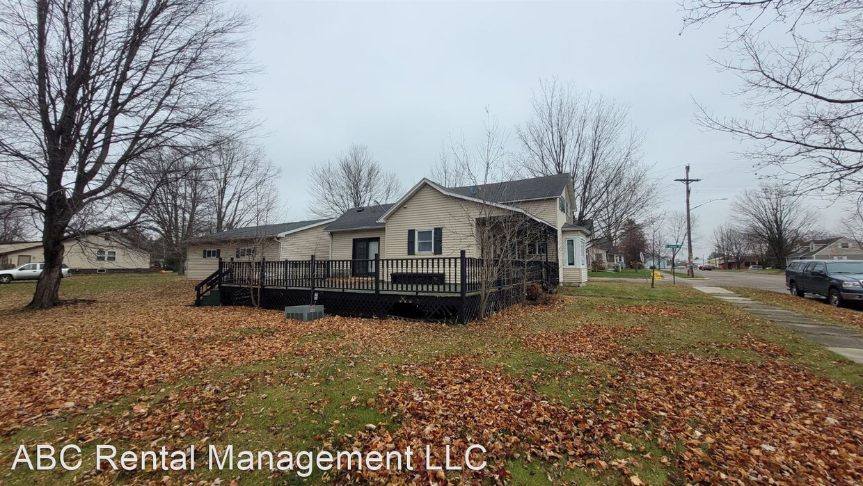 Building Photo - 3 br, 2 bath House - 200 W Birch St