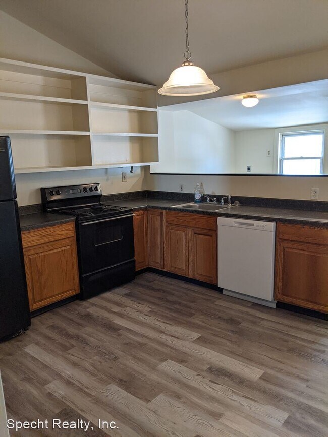 Foto del edificio - 2 br, 1 bath House - 175 S. Washington Street