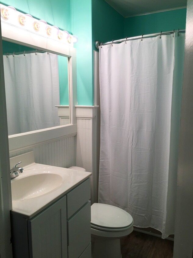 Building Photo - Charming 3 Bedroom near Golden Gate