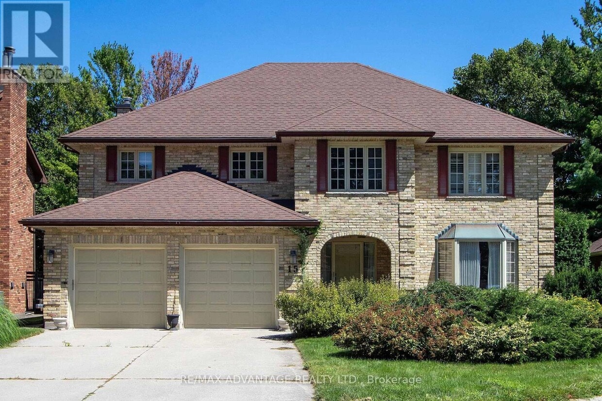 Photo principale - 15 Sprucedale Ct