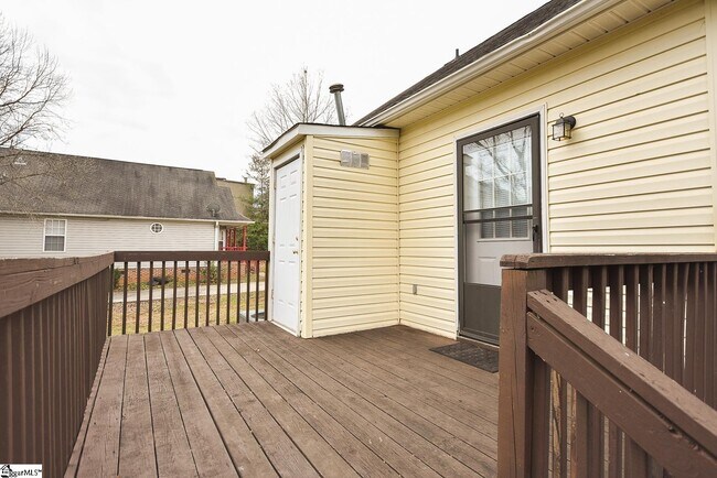 Foto del edificio - 421 Viola St