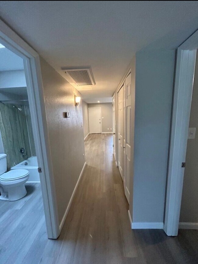 Foto del edificio - 5964 W Augusta Ave