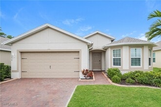 Building Photo - 3459 Acapulco Cir