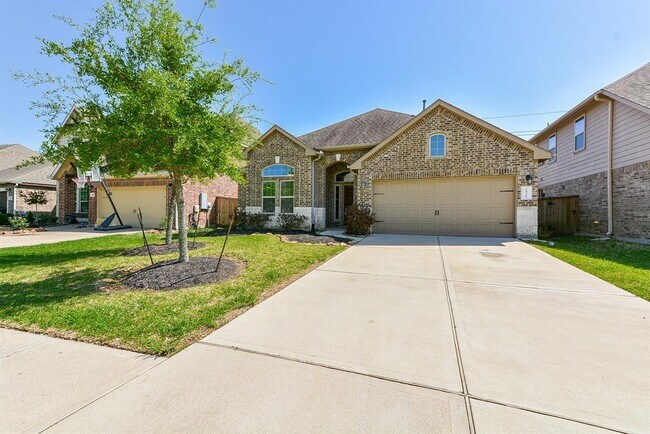 Building Photo - 24331 Piazza Dr