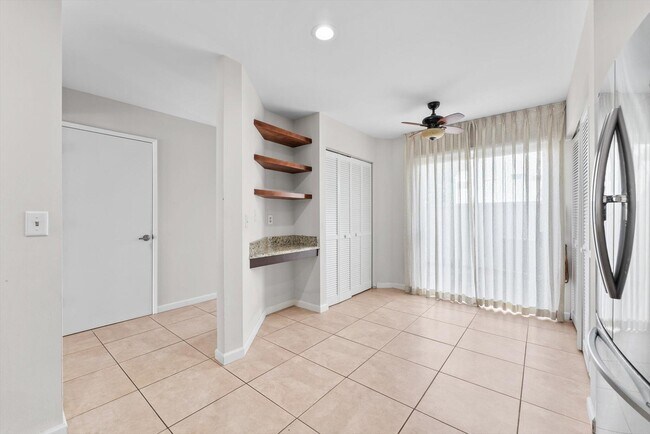 Building Photo - 6214 Riverwalk Ln