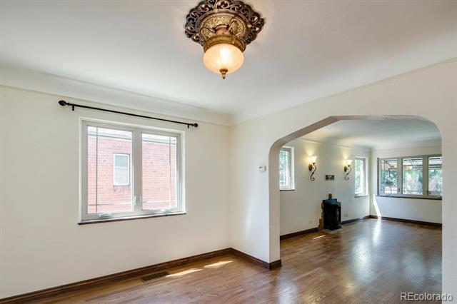 Foto del edificio - 1450 Clermont St