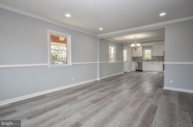 Foto del edificio - 7582 Annapolis Rd