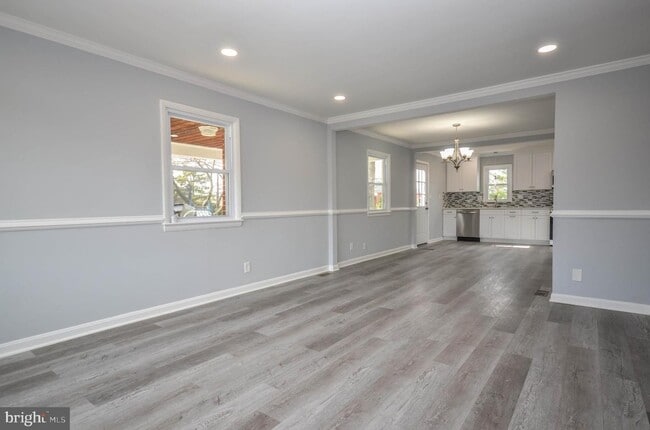 Photo - 7582 Annapolis Rd House