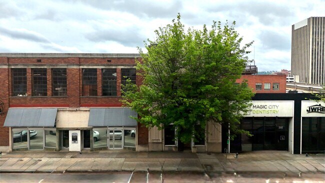 Foto del edificio - 2119 1st Ave N