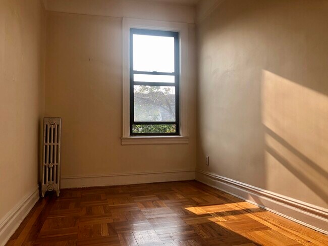 Building Photo - 3542 28th St