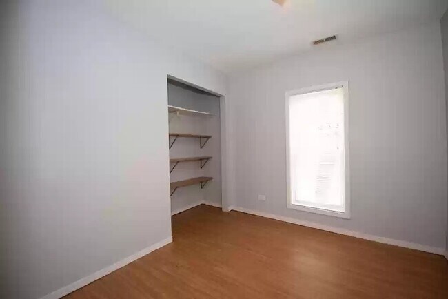Building Photo - 2135 Kemble Avenue, Unit #2